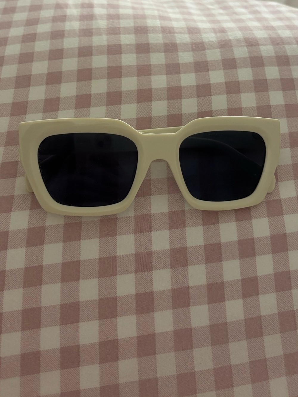 Zara white cream sunasses